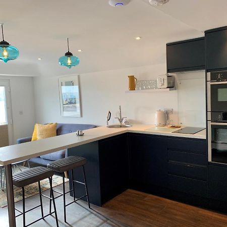Modern Studio Apartment With Stunning Views! St Ives Eksteriør billede