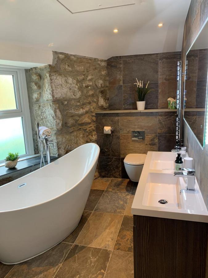Modern Studio Apartment With Stunning Views! St Ives Eksteriør billede